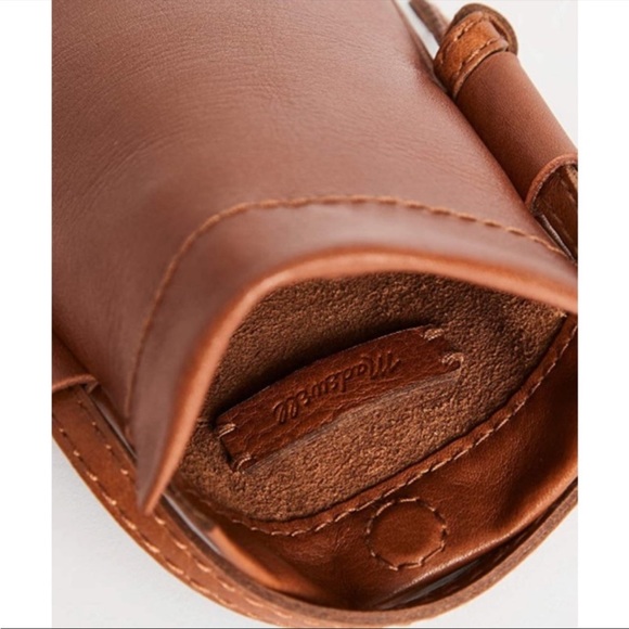 Madewell New - The Leather Smartphone Crossbody Bag in Rustic Twig - Picture 3 of 6